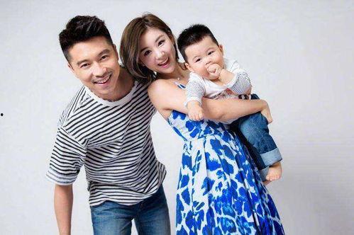 老婆老公孩子照片